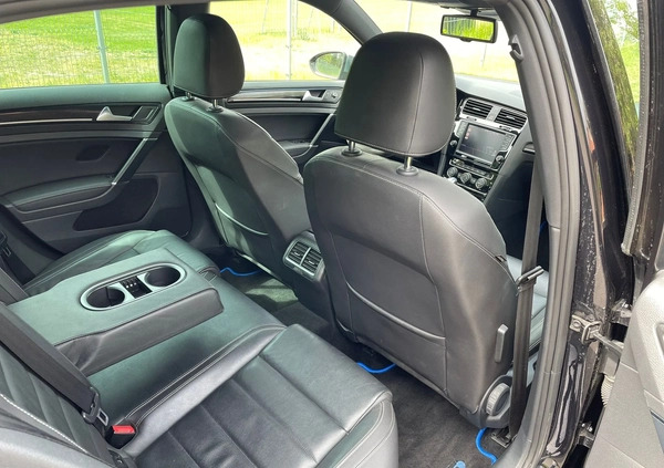 Volkswagen Golf cena 85900 przebieg: 161121, rok produkcji 2014 z Pieszyce małe 106